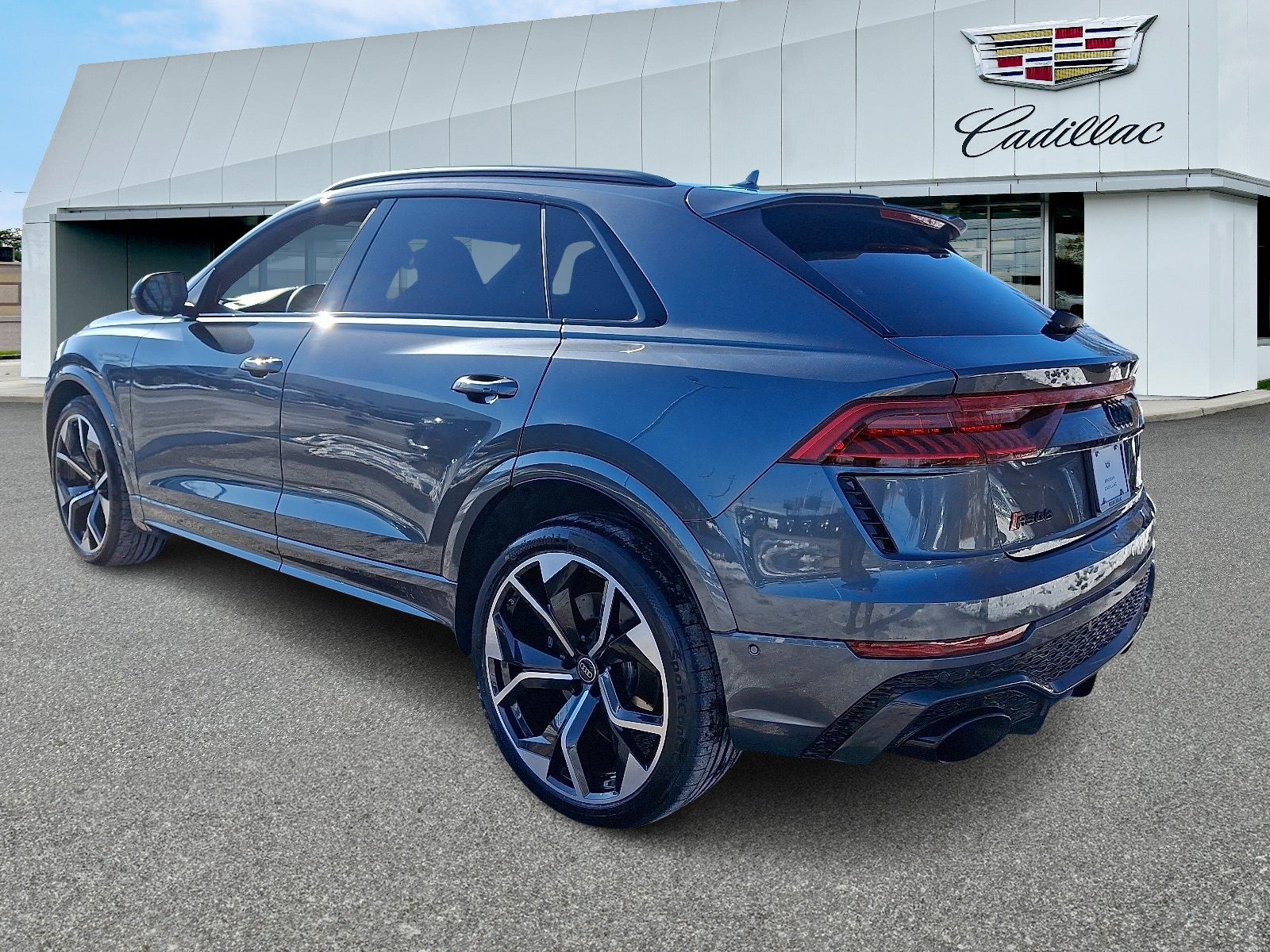 2023 Audi RS Q8 TFSI quattro Tiptronic