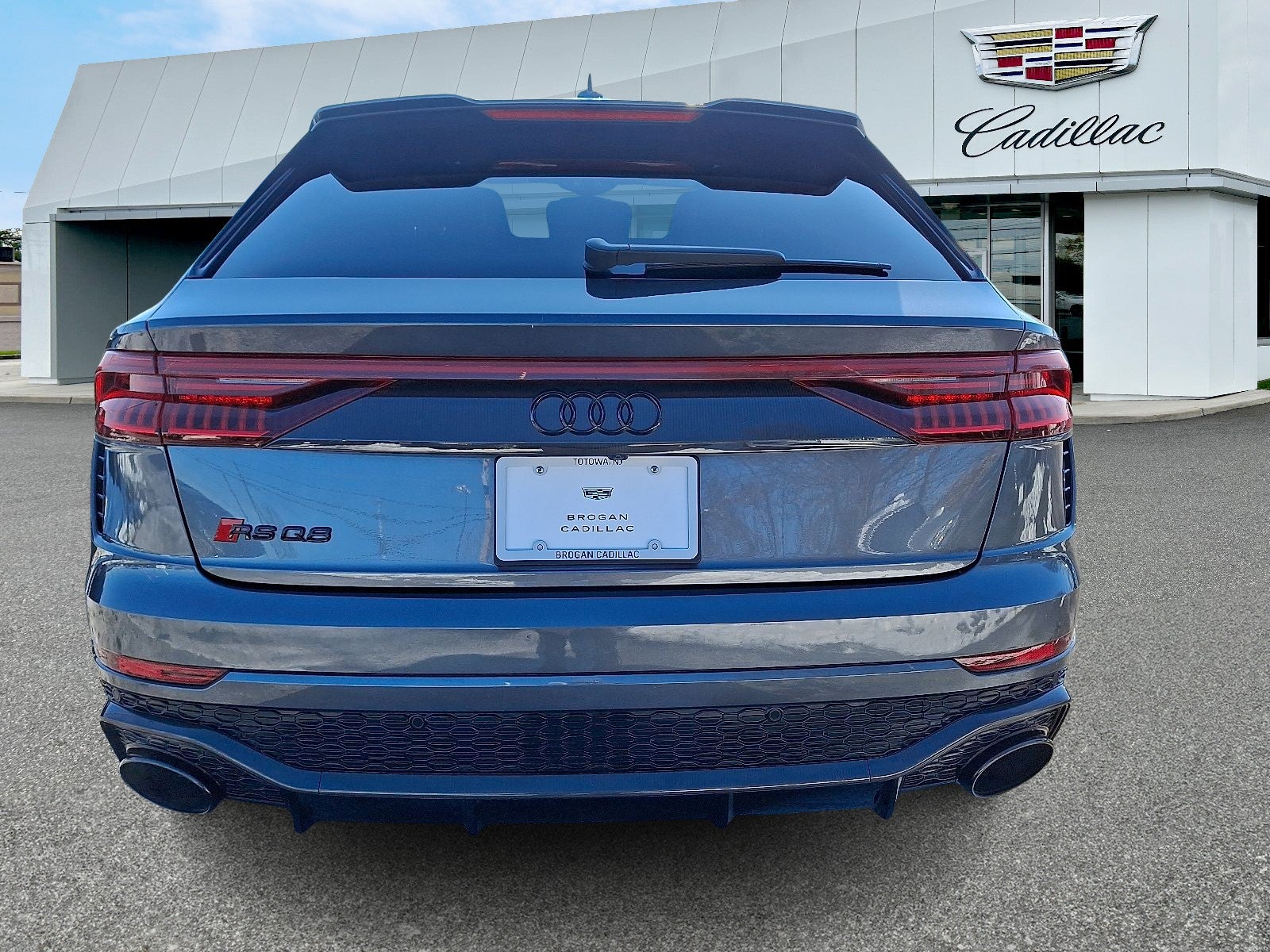 2023 Audi RS Q8 TFSI quattro Tiptronic