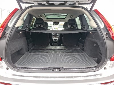 2022 Volvo XC90 Recharge Plug-In Hybrid T8 Inscription Extended Range 6P